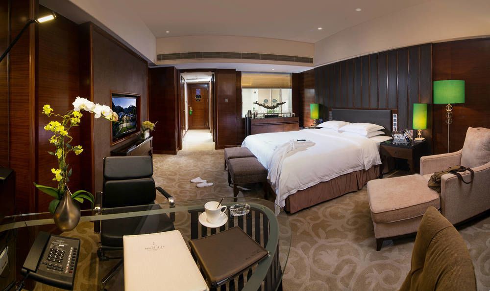 Malachite Hotel Dongguan Донгуан Екстериор снимка